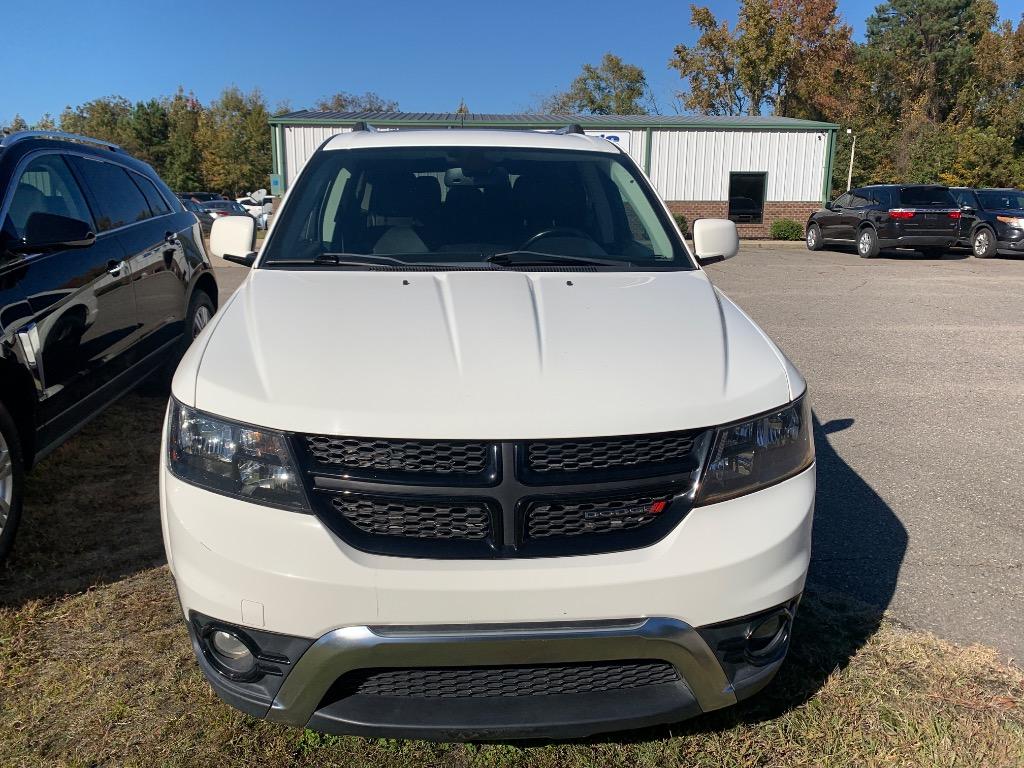 2020 Dodge Journey Crossroad's photo