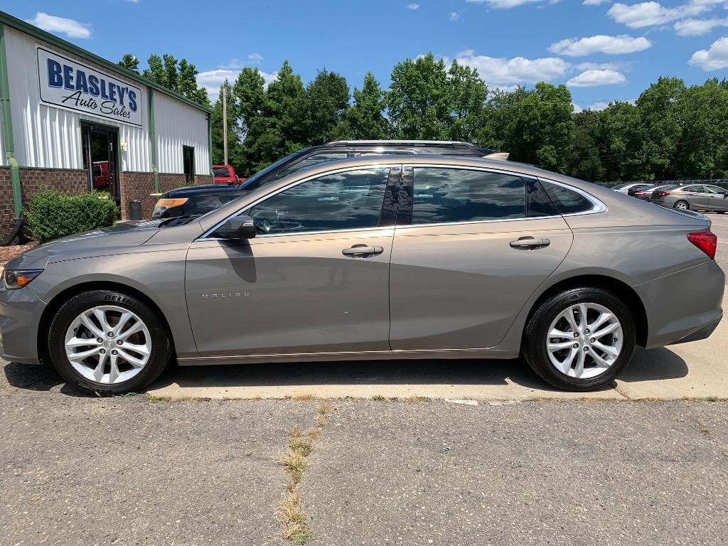 2018 Chevrolet Malibu 1LT's photo